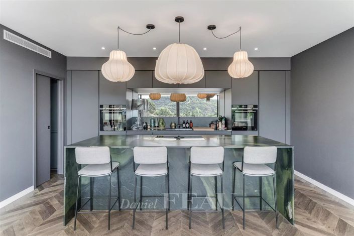 Image No.8-4 Bed Apartment for sale