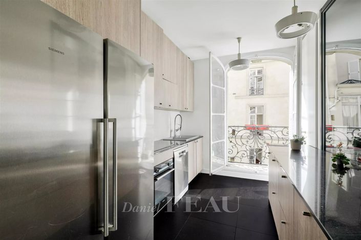 Image No.12-3 Bed Apartment for sale