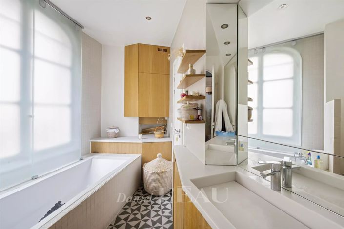 Image No.19-3 Bed Apartment for sale