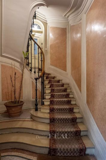 Image No.21-3 Bed Apartment for sale