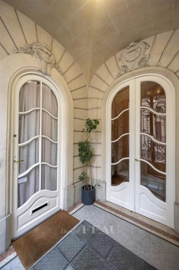 Image No.22-3 Bed Apartment for sale