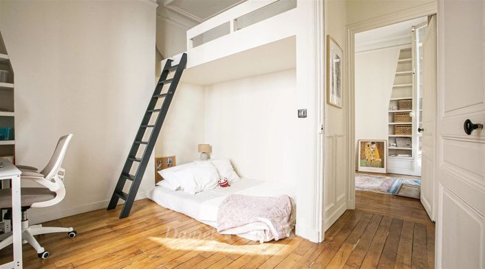 Image No.11-5 Bed Apartment for sale