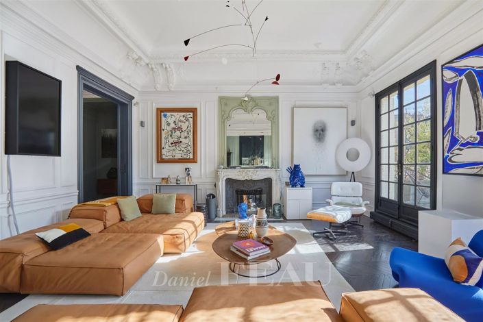 Image No.2-4 Bed Apartment for sale