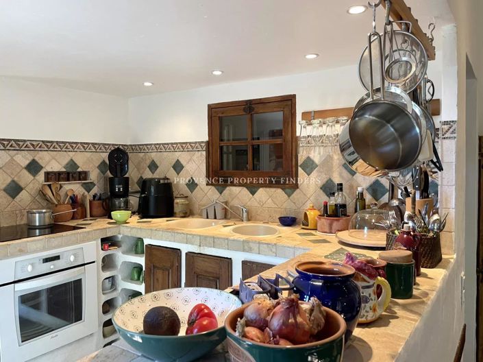 Image No.12-4 Bed House for sale