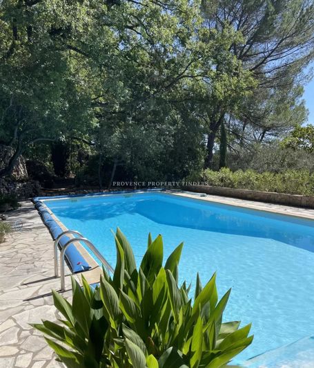 Image No.18-4 Bed House for sale