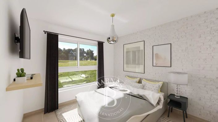 Image No.9-3 Bed Apartment for sale