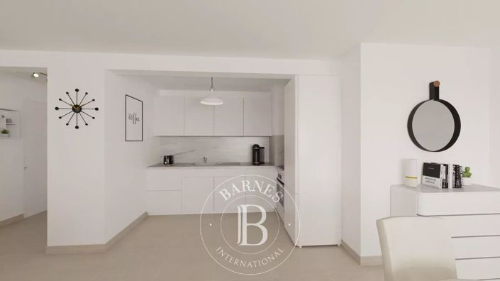 Image No.10-2 Bed Apartment for sale