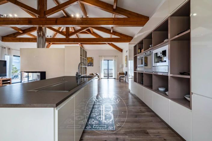 Image No.5-4 Bed Apartment for sale