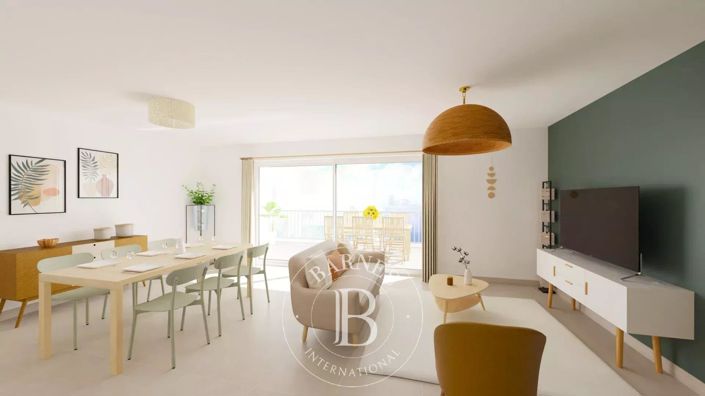 Image No.5-2 Bed Apartment for sale