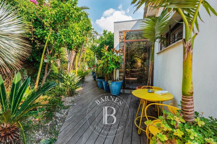 Image No.19-4 Bed House for sale