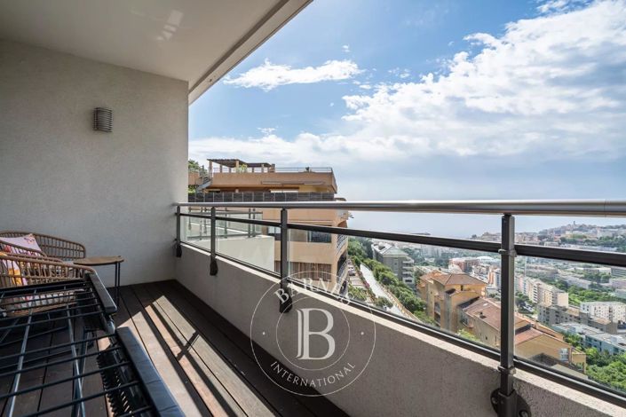 Image No.20-5 Bed Apartment for sale