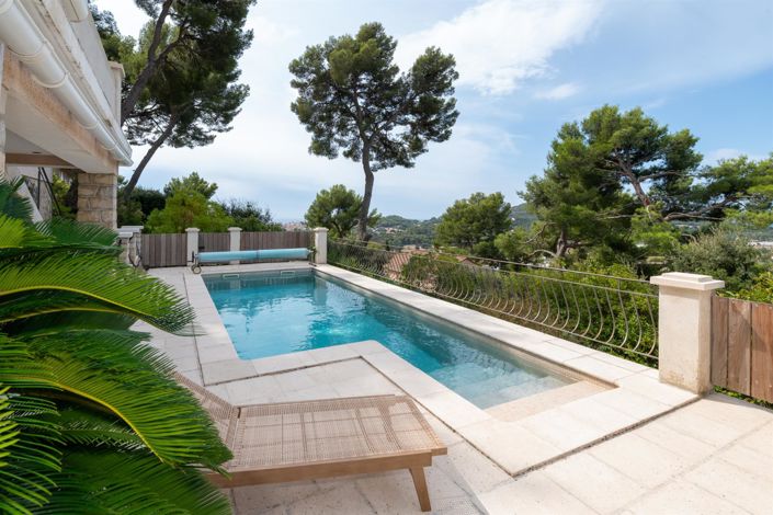 Image No.13-5 Bed House for sale