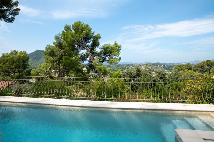 Image No.15-5 Bed House for sale