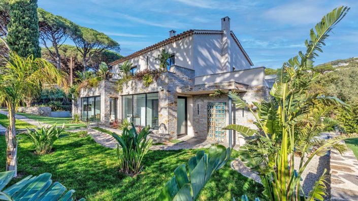 Image No.16-5 Bed House for sale