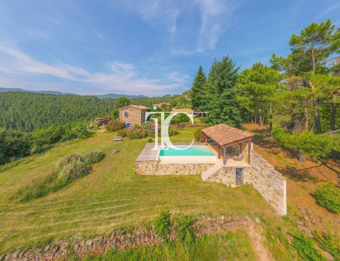 Image No.1-6 Bed House for sale