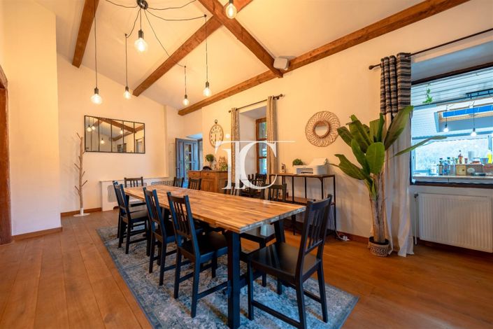 Image No.14-6 Bed House for sale