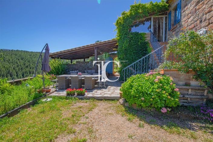 Image No.23-6 Bed House for sale