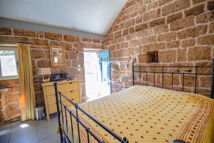 Image No.28-6 Bed House for sale