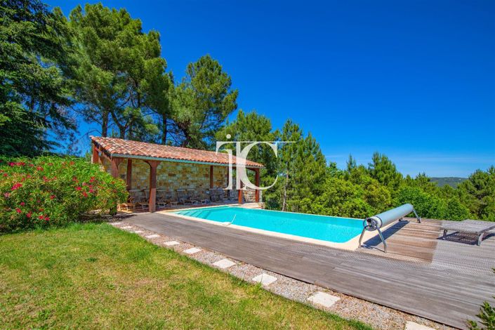 Image No.35-6 Bed House for sale