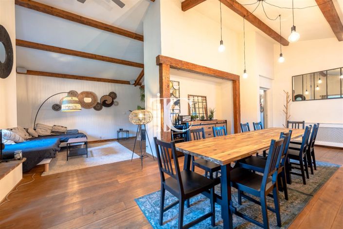 Image No.4-6 Bed House for sale