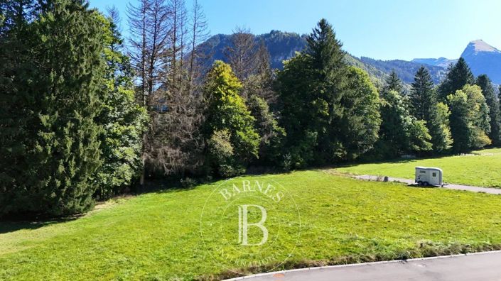 Image No.11-5 Bed House for sale