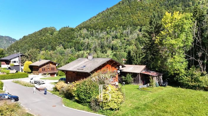 Image No.5-5 Bed House for sale