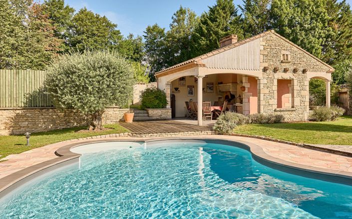 Image No.3-4 Bed House for sale