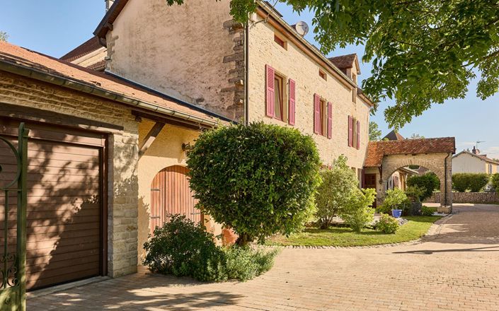 Image No.4-4 Bed House for sale