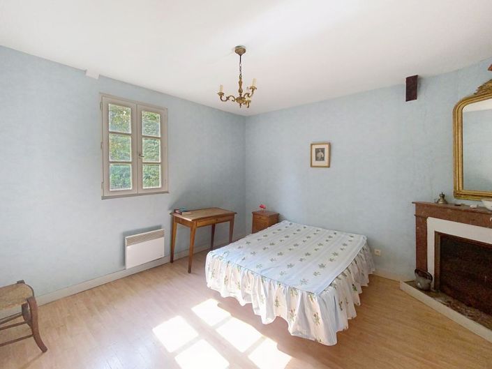 Image No.13-7 Bed House for sale