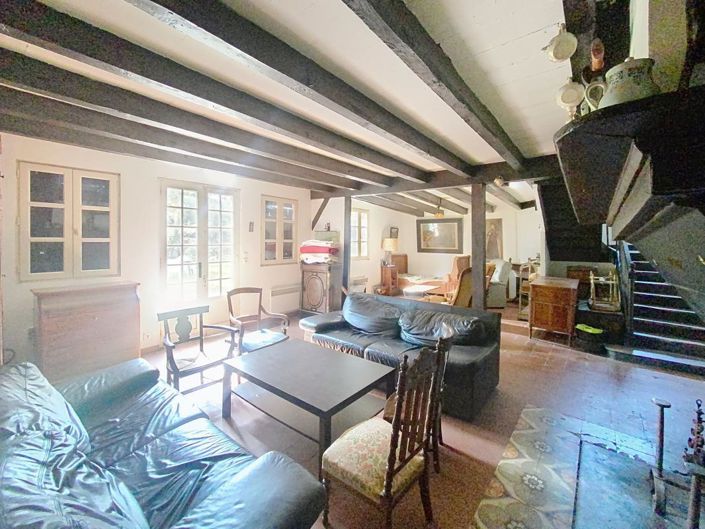 Image No.6-7 Bed House for sale