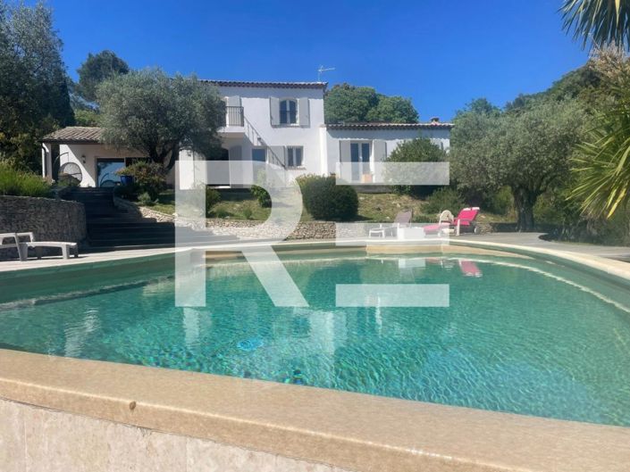 Image No.2-4 Bed House for sale