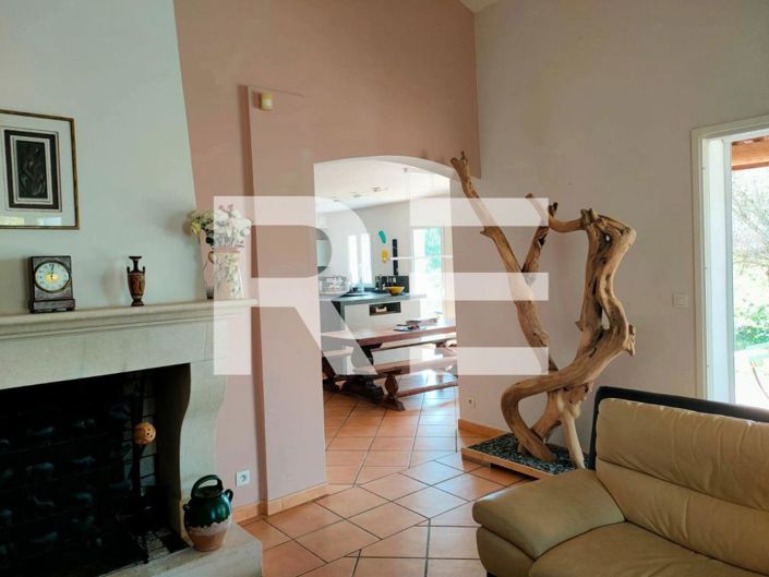 Image No.4-4 Bed House for sale