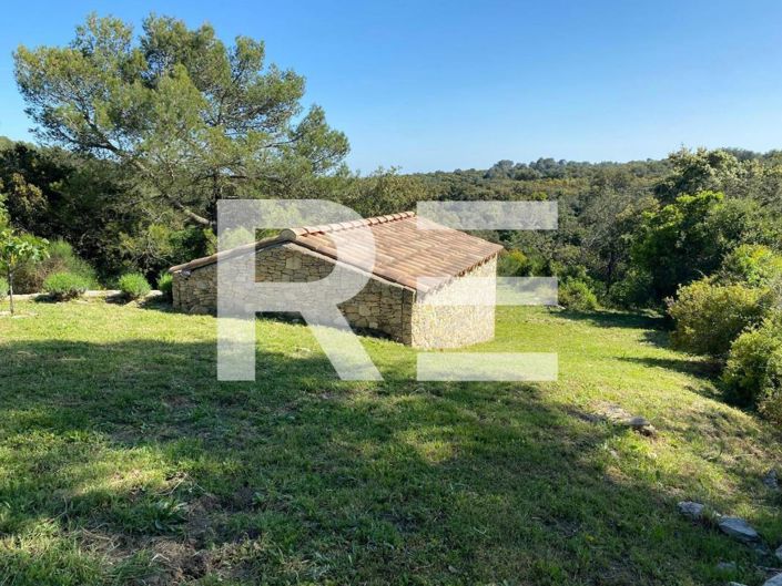 Image No.9-4 Bed House for sale