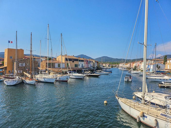 Image No.2-6 Bed Property for sale