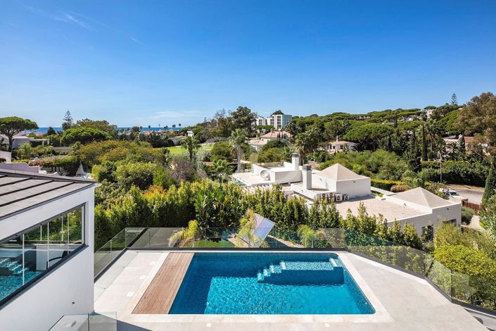 Image No.3-4 Bed House for sale