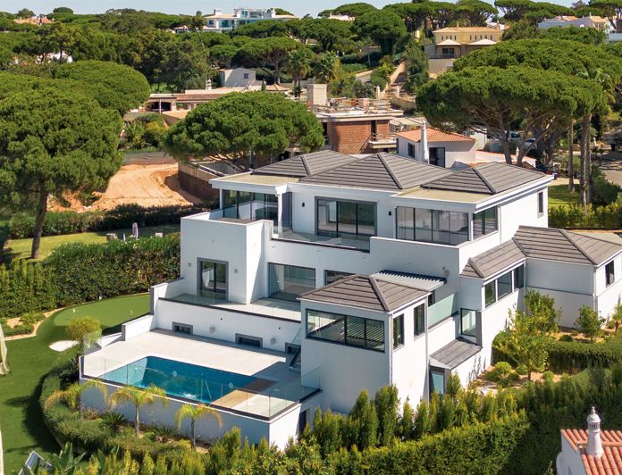 Image No.41-4 Bed House for sale