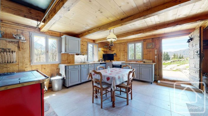 Image No.11-3 Bed House for sale