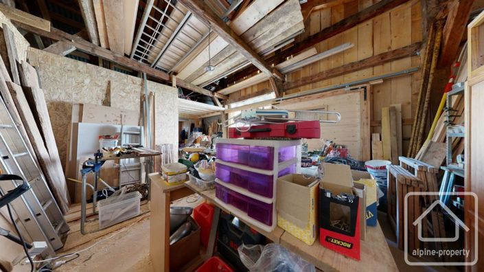 Image No.30-3 Bed House for sale