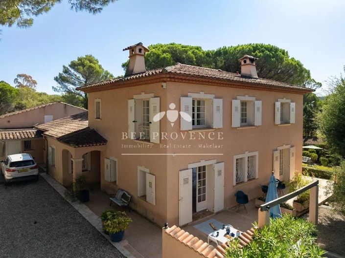 Image No.1-5 Bed House for sale