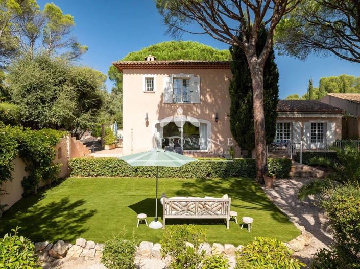 Image No.28-5 Bed House for sale