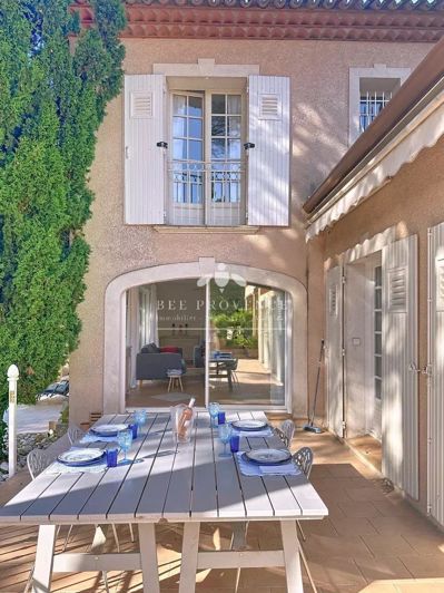 Image No.35-5 Bed House for sale