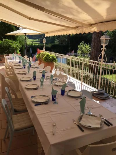 Image No.36-5 Bed House for sale