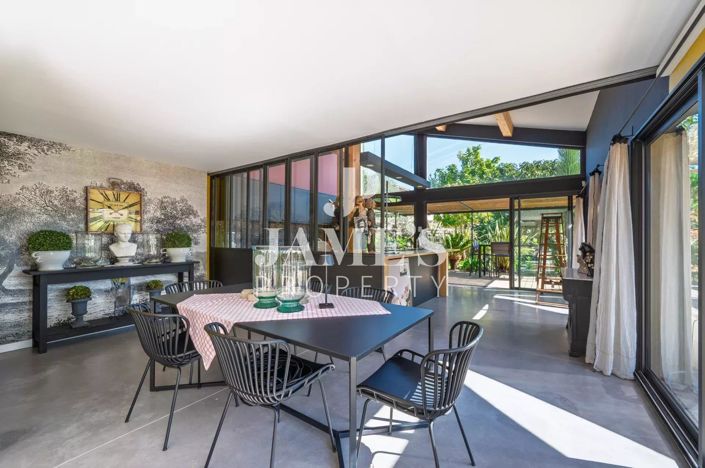 Image No.13-6 Bed House for sale