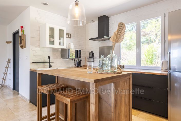 Image No.7-4 Bed House for sale