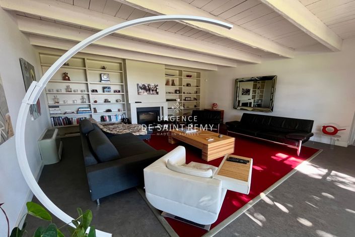 Image No.7-6 Bed House for sale