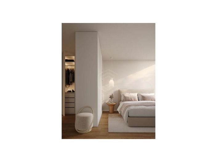 Image No.10-3 Bed Apartment for sale