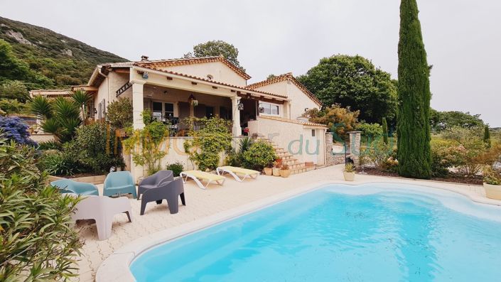 Image No.1-3 Bed House for sale