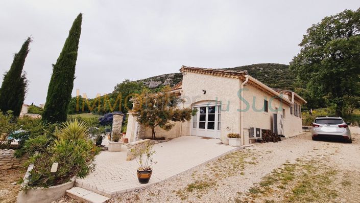 Image No.11-3 Bed House for sale