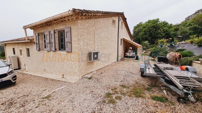 Image No.13-3 Bed House for sale