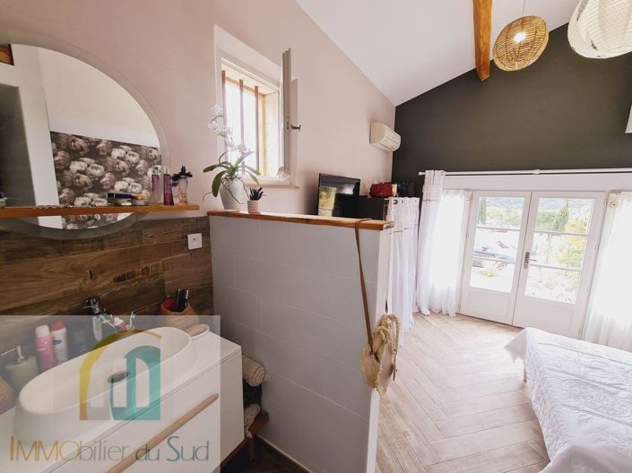 Image No.27-3 Bed House for sale